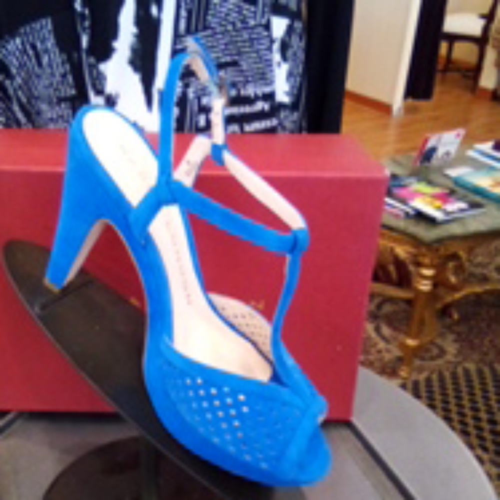 Beautiful blue suede heels